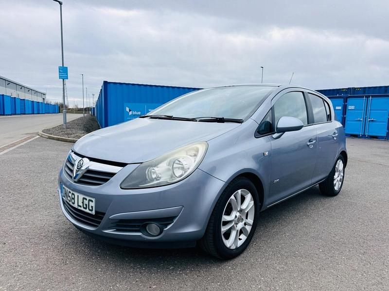 Used Vauxhall Corsa 89 HP (65 kW) 2009 Silver Hatchback