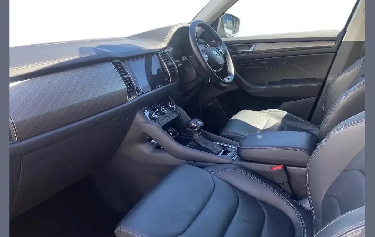 Used Skoda Kodiaq SE L Executive 150 HP (110 kW) 2023 Graphite grey metallic SUV