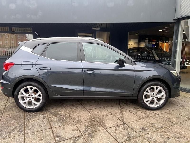 Used Seat Arona FR 114 HP (83 kW) 2024 Grey SUV