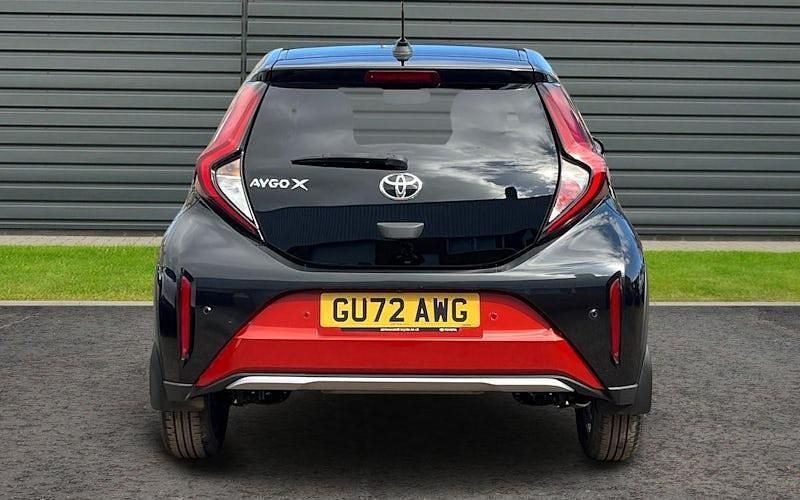 Used Toyota Aygo X 72 HP (52 kW) 2025 SUV