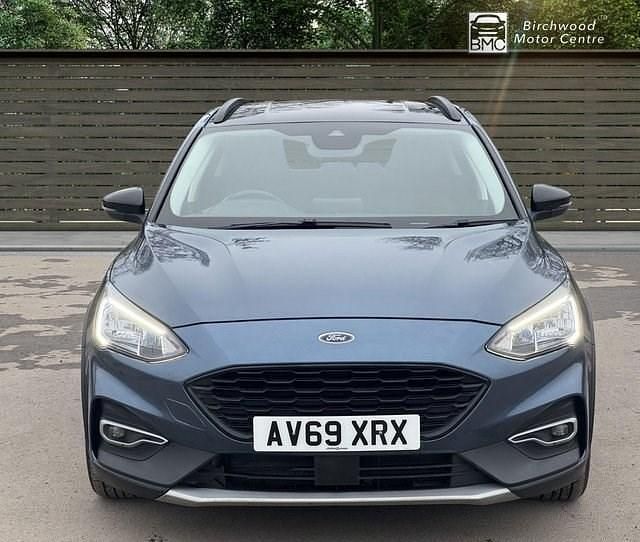 Used Ford Focus Active 120 HP (88 kW) 2020 Blue Hatchback