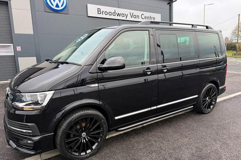 Used VW Caravelle Executive 150 HP (110 kW) 2019 Black MPV