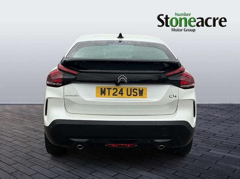 Used Citroën C4 PureTech 130 HP (95 kW) 2024 White SUV