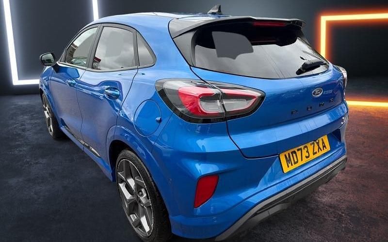Käytetty Ford Puma ST 170 HP (125 kW) 2023 Sininen Katumaasturi
