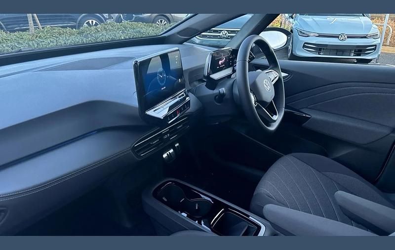 Used VW ID.3 Pro 147 kW (200 HP) 2025 White Hatchback