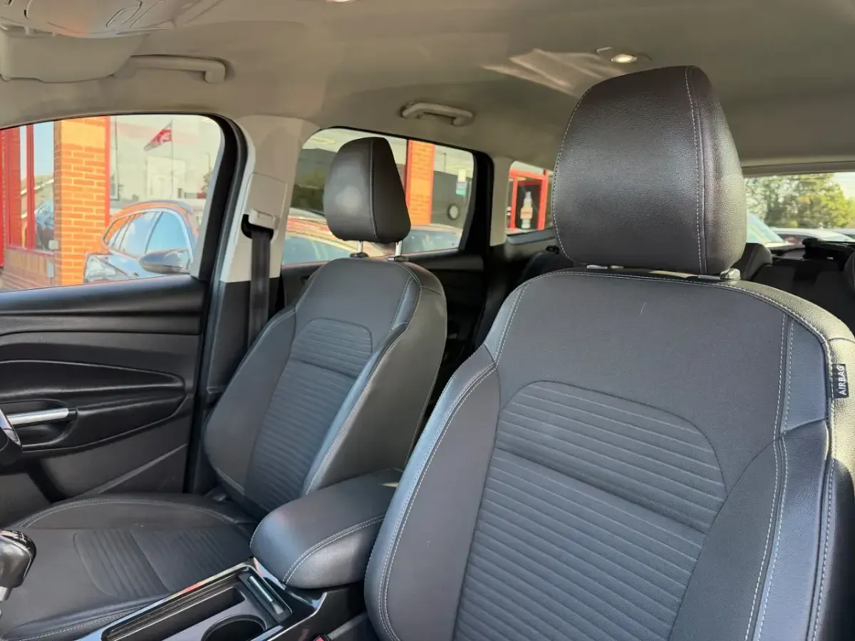 Used Ford Kuga Titanium 120 HP (88 kW) 2018 Grey SUV