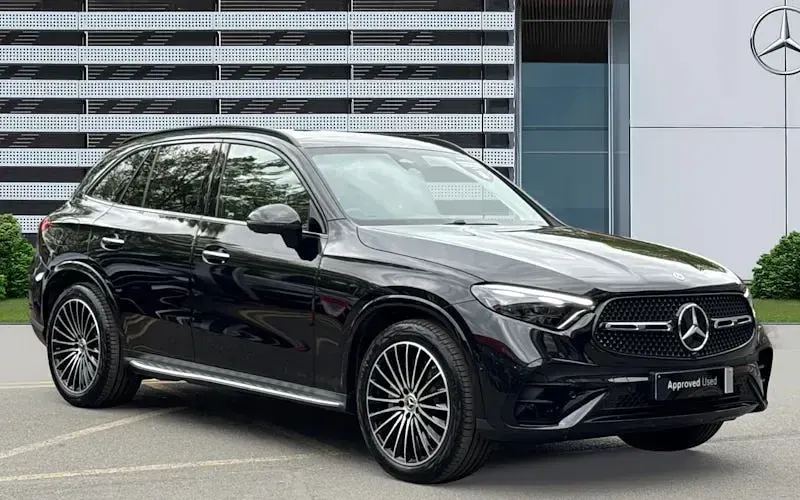 Used Mercedes GLC300 AMG Line Premium Plus 269 HP (197 kW) 2025 Estate