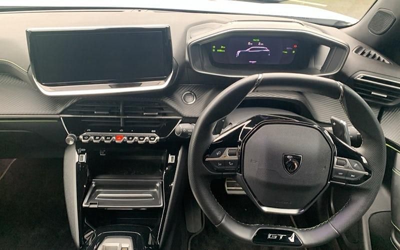 Used Peugeot 2008 GTi 131 HP (96 kW) 2024 White SUV