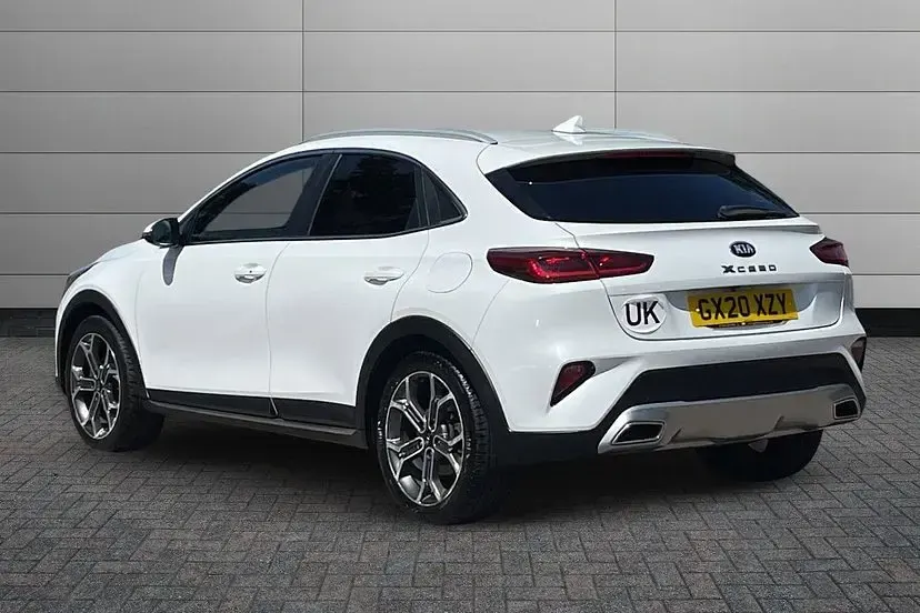 Used Kia XCeed 138 HP (101 kW) 2020 White SUV