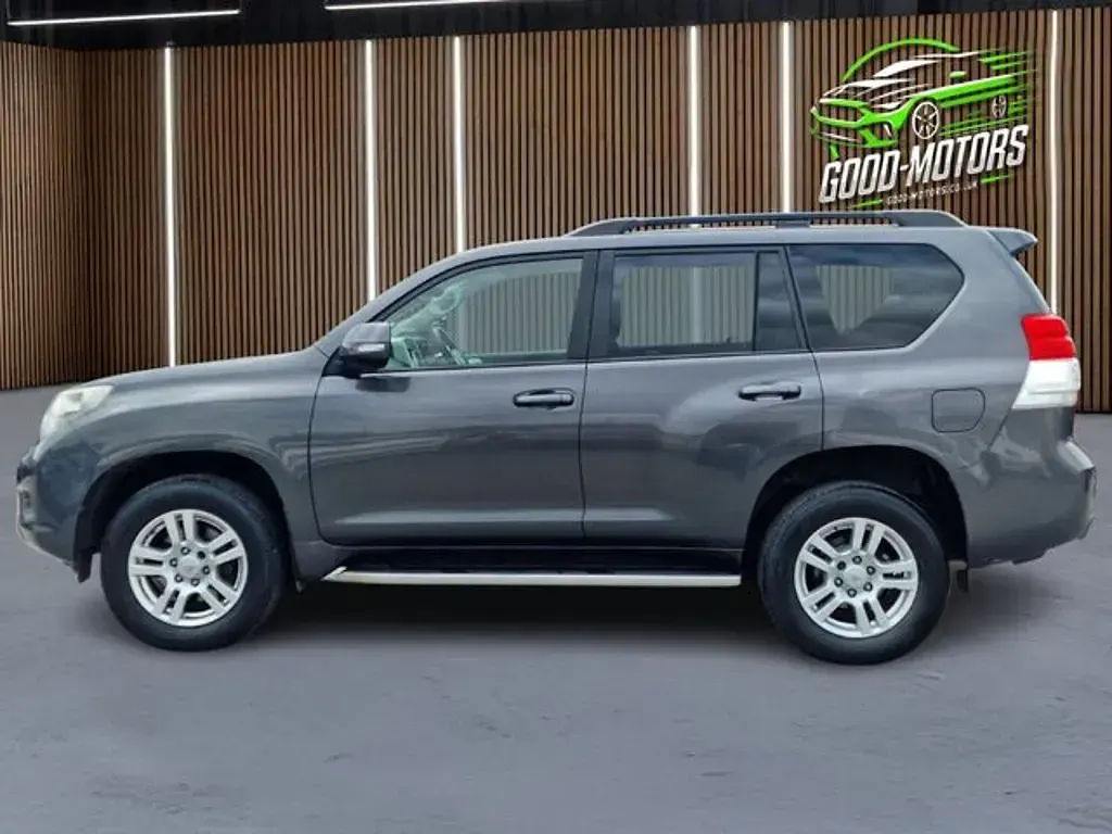 Used Toyota Land Cruiser 2011 Grey SUV