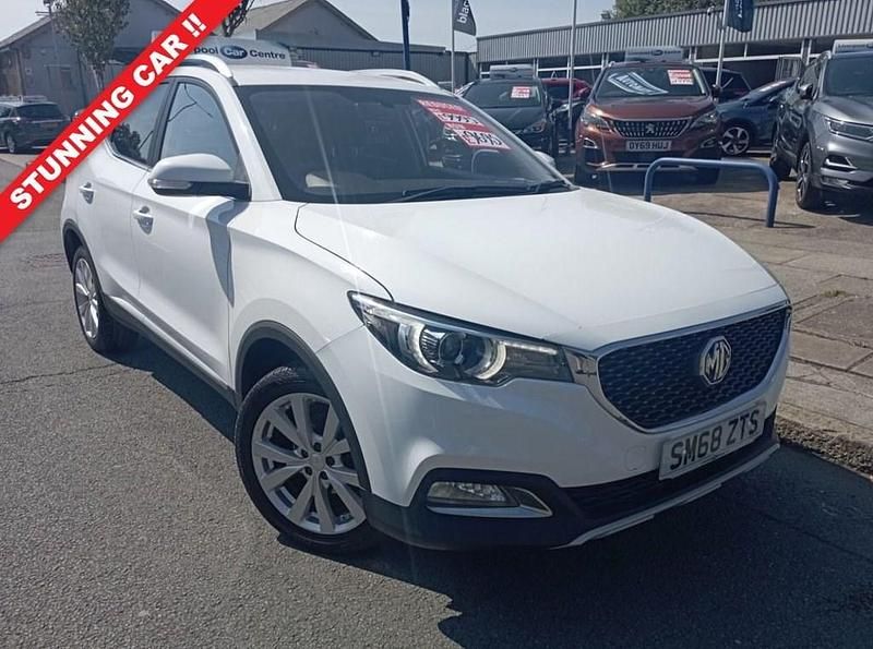White Used 2018 MG ZS Excite Sedan | £9,477 (A bit pricey) - Image 1/4