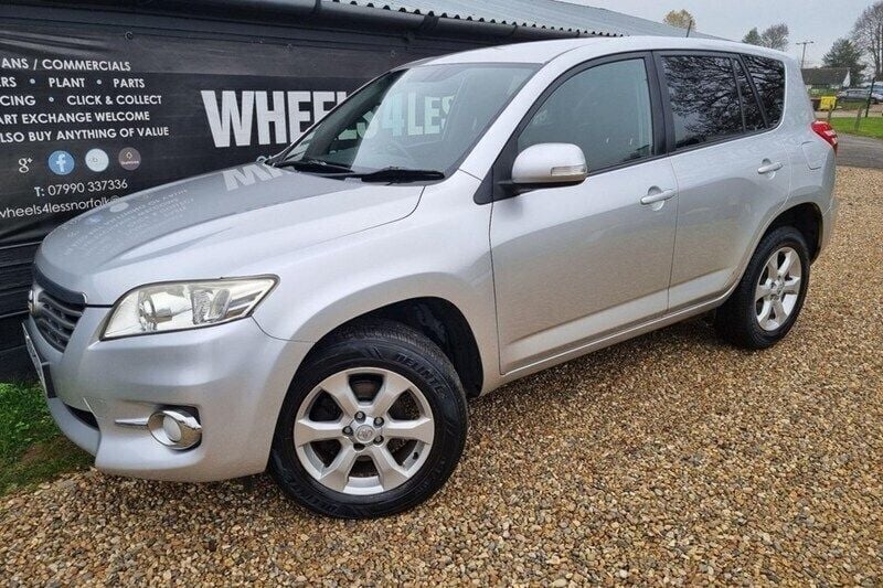 Used 2010 Toyota RAV4 SUV | £3,599 (Fair price) - Image 1/1