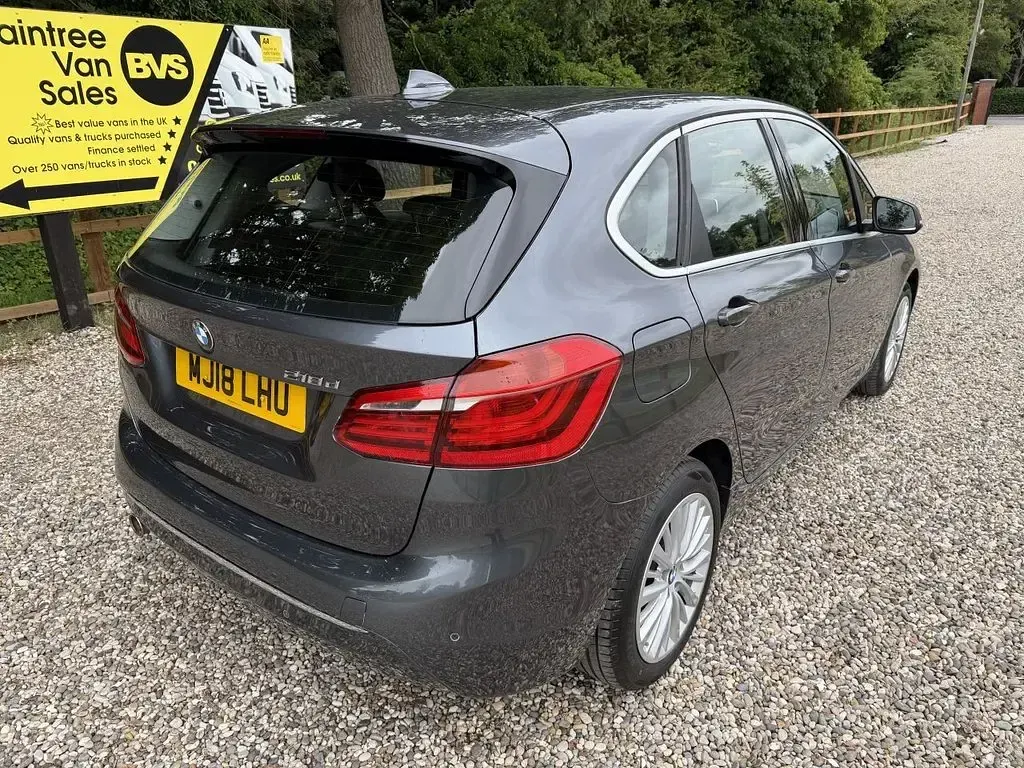 Used BMW 218 Luxury Line 150 HP (110 kW) 2018 Grey MPV