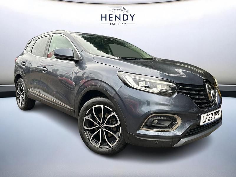 Titanium grey Used 2022 Renault Kadjar Version S SUV | £13,299 (Fair price) - Image 1/1