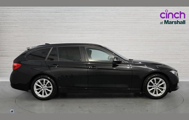 Usado BMW 316 Performance 116 CV (85 kW) 2017 Negro Familiar