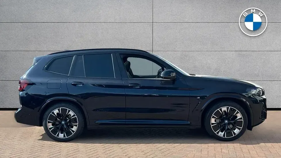 Used BMW iX3 M Sport 207 kW (282 HP) 2022 Black SUV
