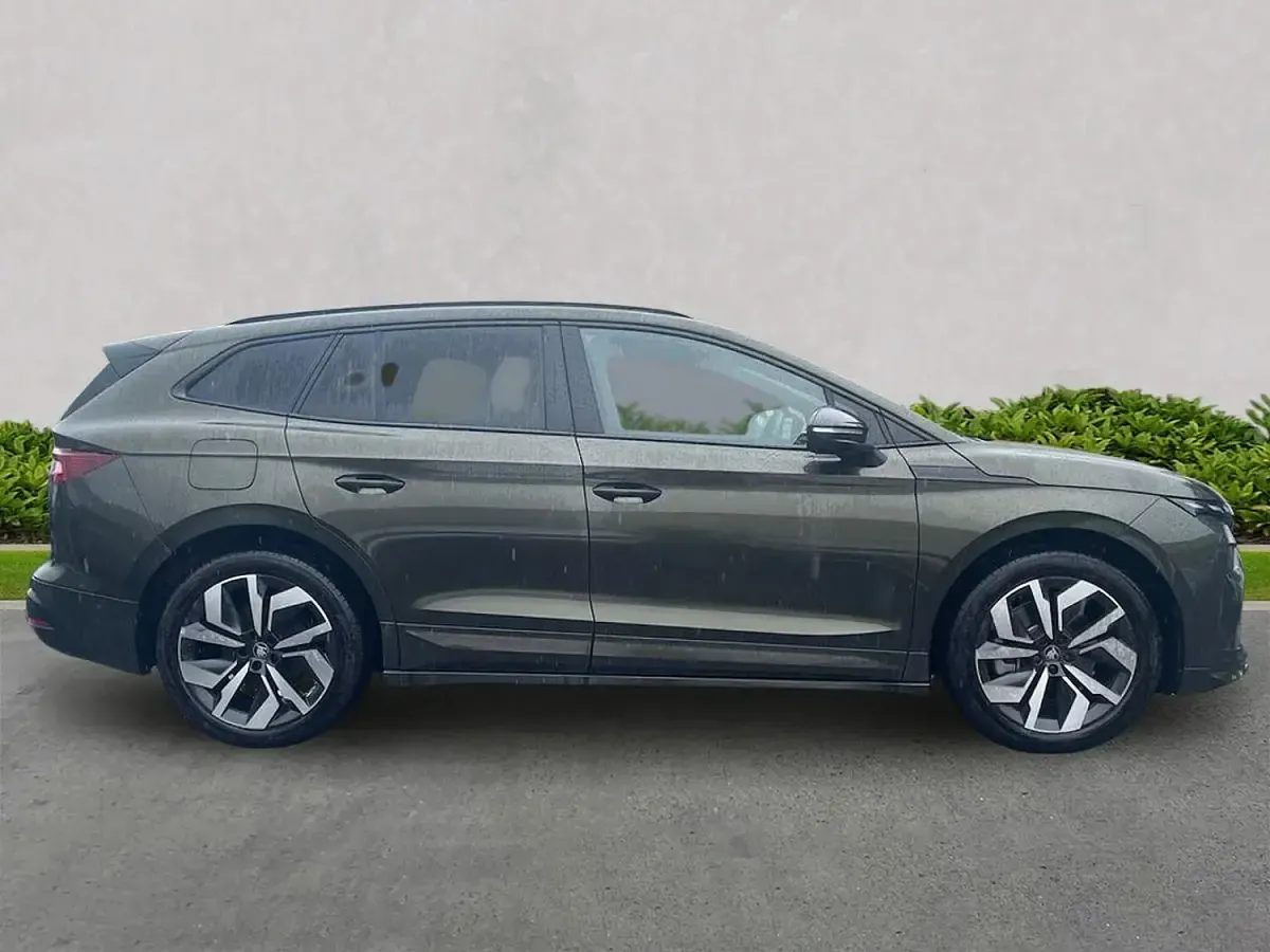 New Skoda Enyaq iV SportLine 210 kW (286 HP) 2025 Green SUV