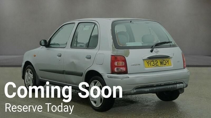 Used Nissan Micra SE 82 HP (60 kW) 2001 Silver Hatchback