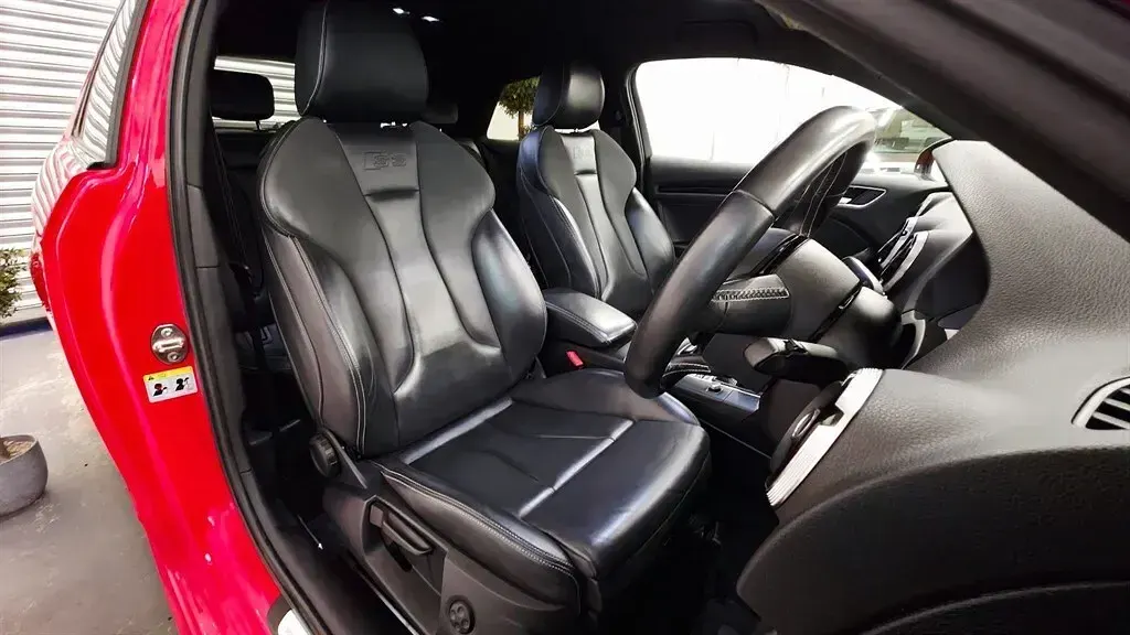Used Audi S3 Sportback Business 300 HP (220 kW) 2014 Red Hatchback