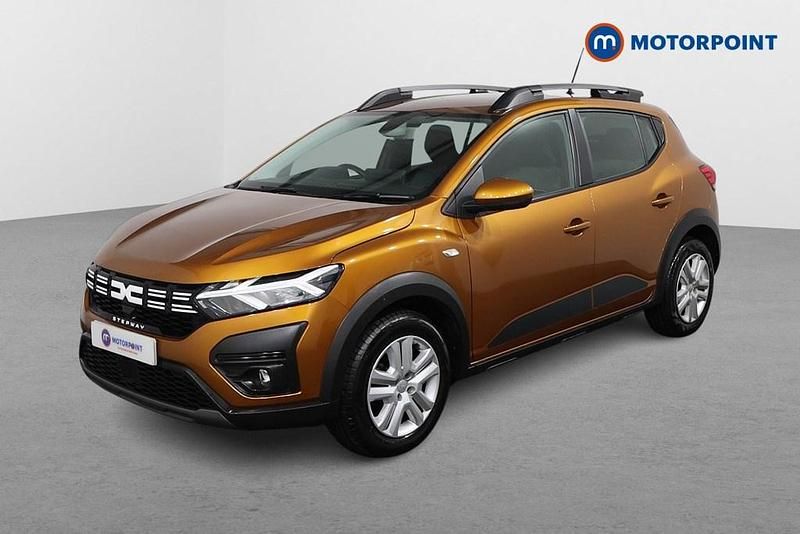 Used Dacia Sandero Expression 2023 Orange Hatchback