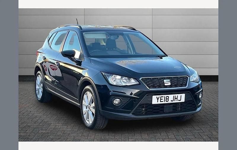 Midnight black Used 2018 Seat Arona SE Technology SUV | £8,490 (Fair price) - Image 1/4