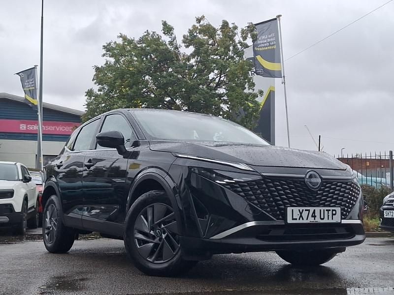 Black Used 2024 Nissan Qashqai Acenta Premium SUV | £25,098 (Expensive) - Image 1/4