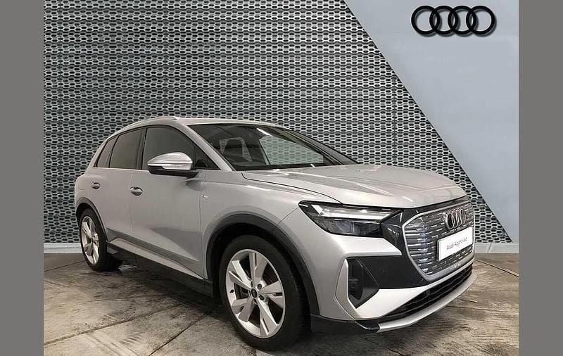 Used Audi Q4 e-tron S-Line 150 kW (204 HP) 2023 Silver SUV