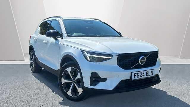 Usado Volvo XC40 Plus 161 HP (118 kW) 2024 SUV