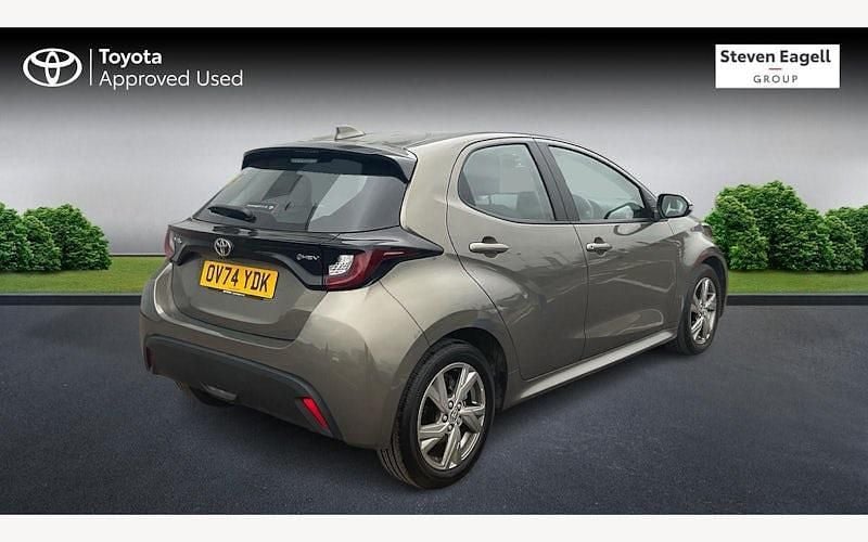 Used Toyota Yaris Hybrid 116 HP (85 kW) 2026 Hatchback