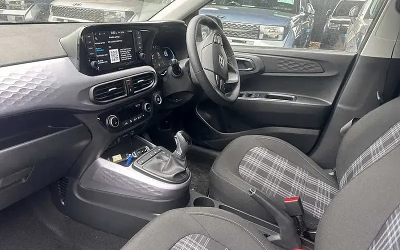 New Hyundai i10 Premium 79 HP (58 kW) 2026 Blue Hatchback