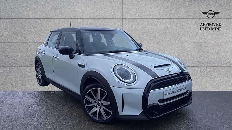 Silver Used 2022 Mini Cooper S Classic Hatchback | £18,500 (Super price) - Image 1/3