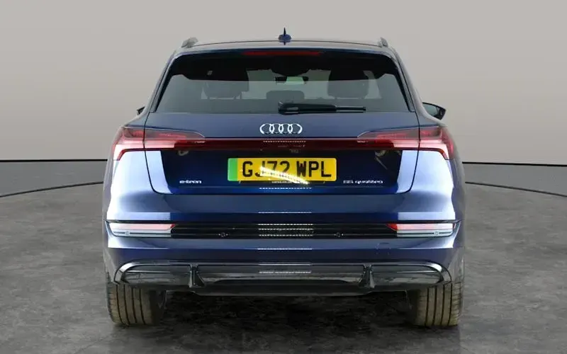 Used Audi e-tron Black Edition 300 kW (408 HP) 2022 Blue SUV