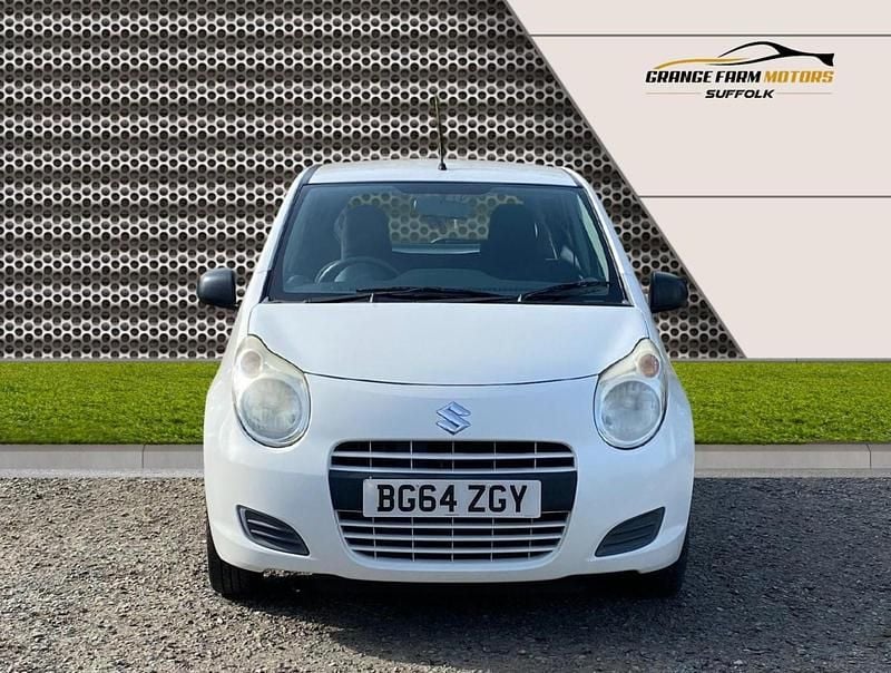 Used Suzuki Alto 68 HP (50 kW) 2014 White Hatchback