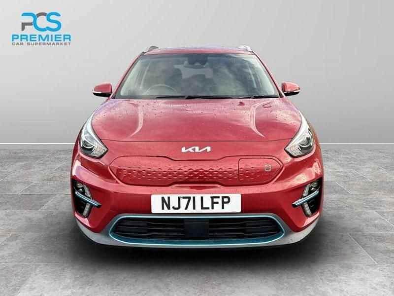 Used Kia Niro 150 kW (204 HP) 2021 Red SUV