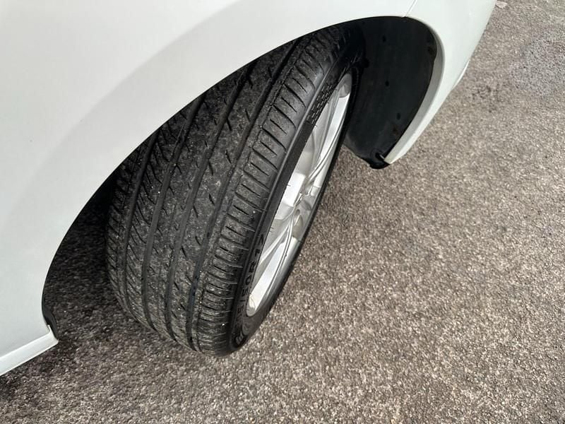 Used Renault Mégane Cabriolet Dynamique 2011 White Cabriolet