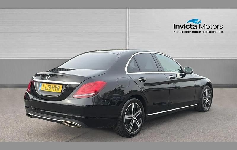 Used Mercedes C300 Premium Plus 258 HP (189 kW) 2019 Black Sedan
