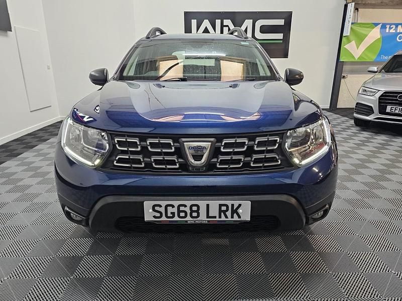 Used Dacia Duster Essentiel 114 HP (83 kW) 2018 Blue Hatchback