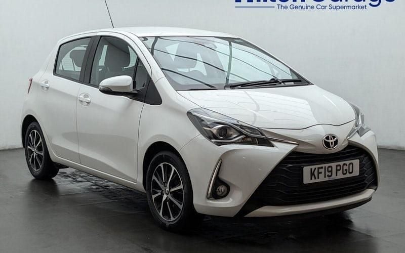 Used Toyota Yaris 111 HP (81 kW) 2019 Hatchback