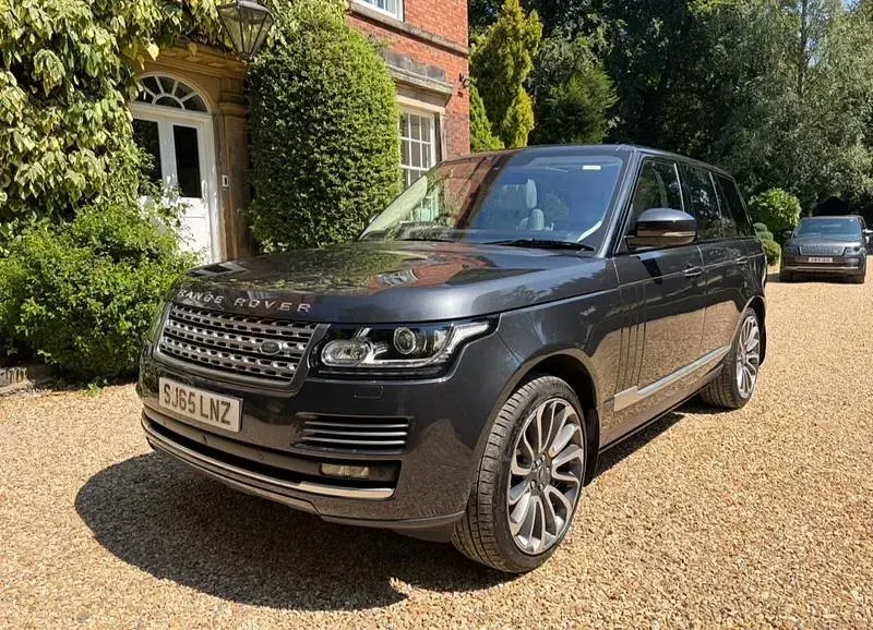 Used Land Rover Range Rover Autobiography 339 HP (249 kW) 2015 Grey SUV