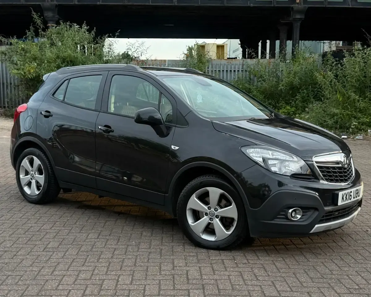 Used Vauxhall Mokka 134 HP (98 kW) 2016 Black SUV