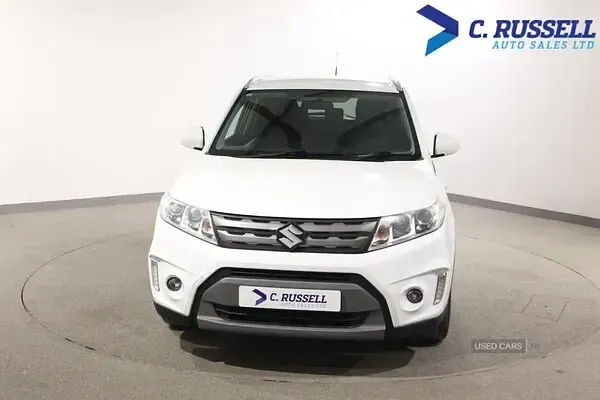 Used Suzuki Vitara SZ-T 120 HP (88 kW) 2018 White SUV