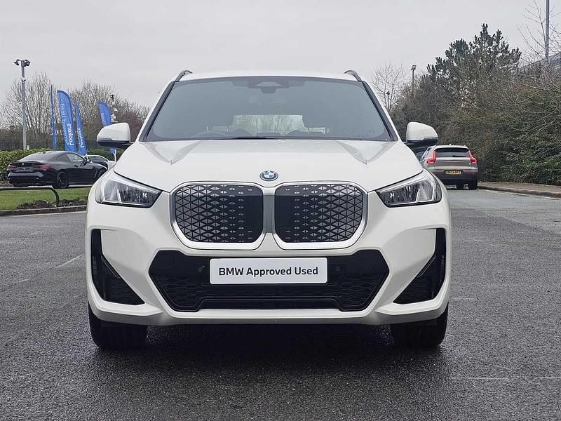 Used BMW iX1 M Sport 227 kW (309 HP) 2023 White SUV
