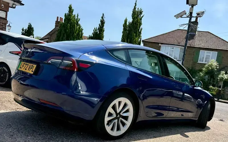 Used Tesla Model 3 Standard Range 180 kW (245 HP) 2023 Sedan