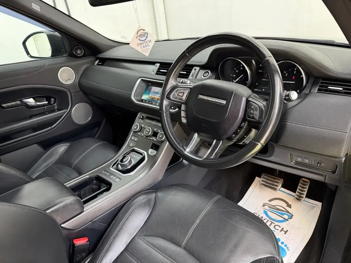 Used Land Rover Range Rover evoque HSE Dynamic 2018 Black Estate