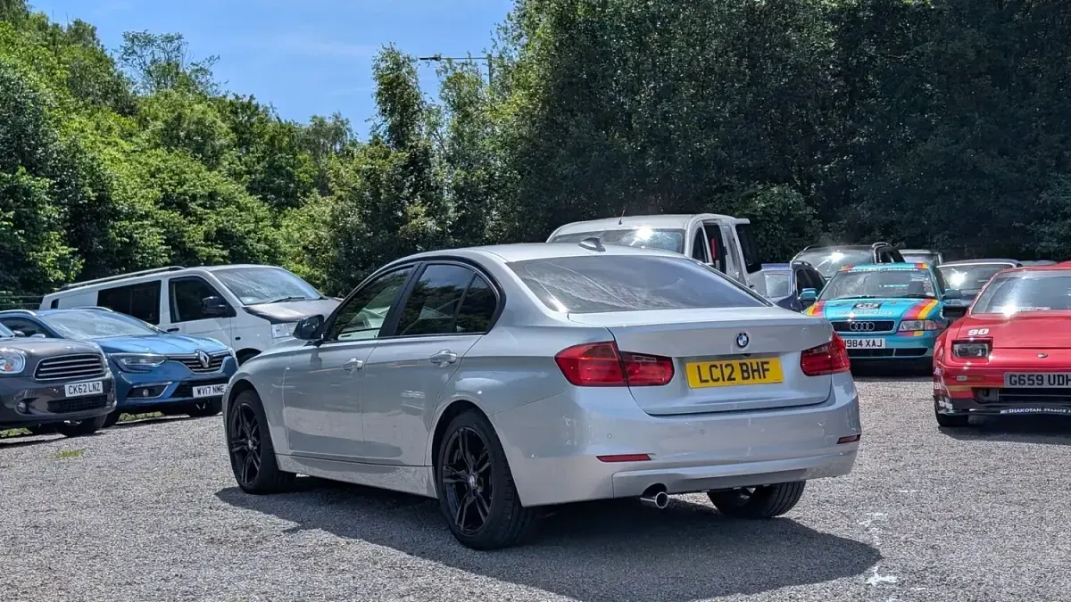 Used BMW 320 Comfort Edition 2012 Silver Sedan