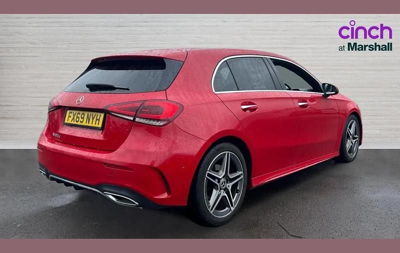 Used Mercedes A180 AMG Line Premium 113 HP (83 kW) 2019 Red Hatchback