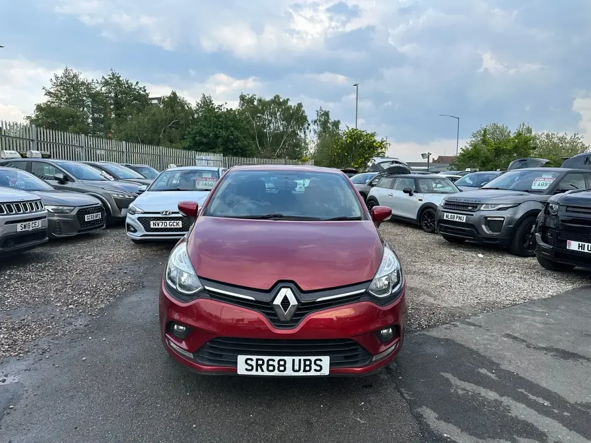 Used Renault Clio Play 2019 Red Hatchback