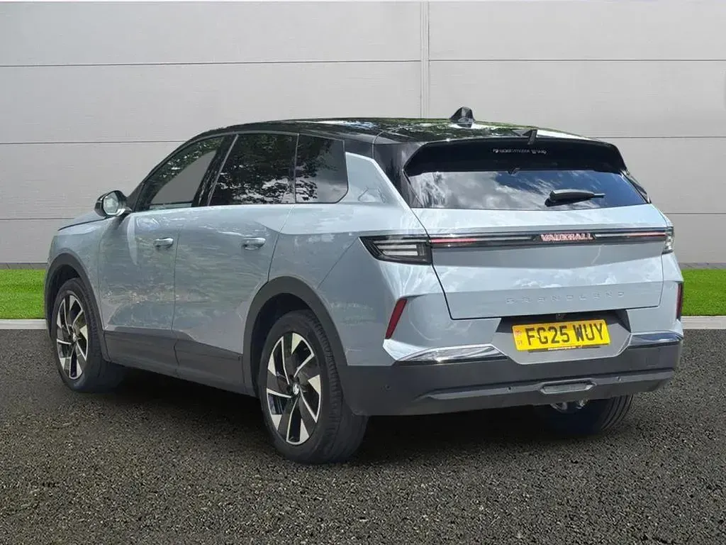 Used Vauxhall Grandland X Ultimate 136 HP (100 kW) 2025 Grey SUV