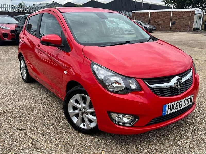 Red Used 2016 Vauxhall Viva Hatchback | £5,891 (Fair price) - Image 1/4