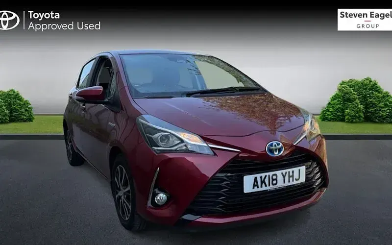 Used Toyota Yaris Hybrid 101 HP (74 kW) 2019 Hatchback